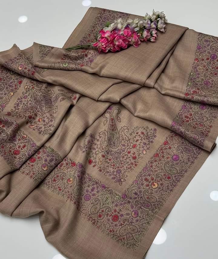 Ladies Kashmiri Wool Shawl